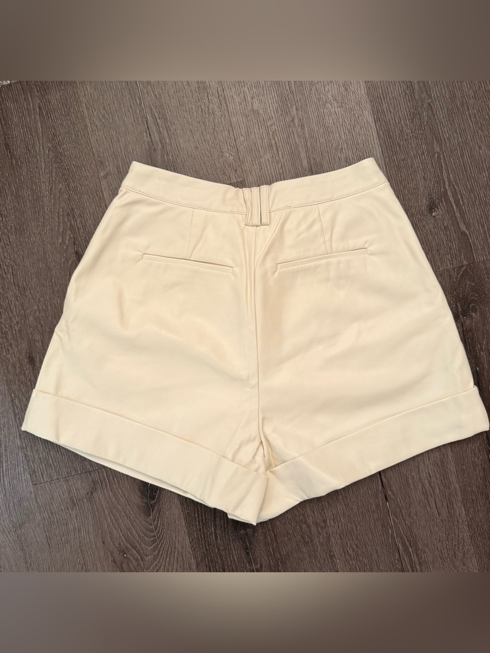 The Bright Side High-Waist Cream Pleated Shorts Small